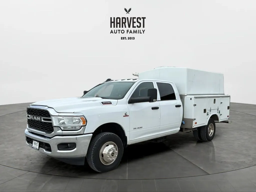 White 2022 Ram 3500 Crew Cab & Chassis Tradesman Cab & Chassis 4D for sale in Wahoo, NE