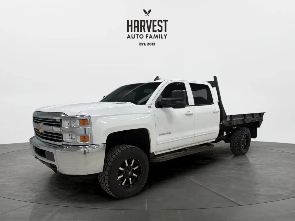 White 2015 Chevrolet Silverado 2500 HD Crew Cab LT Pickup 4D 8 ft for sale in Wahoo, NE