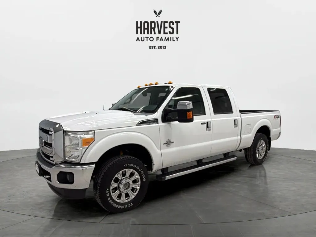 White 2015 Ford F250 Super Duty Crew Cab XLT Pickup 4D 6 3/4 ft for sale in Wahoo, NE