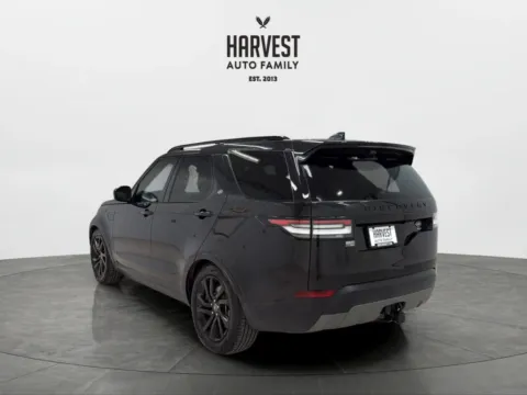 More photos of 2020 Land Rover Discovery SE Sport Utility 4D at Harvest Auto Family, NE