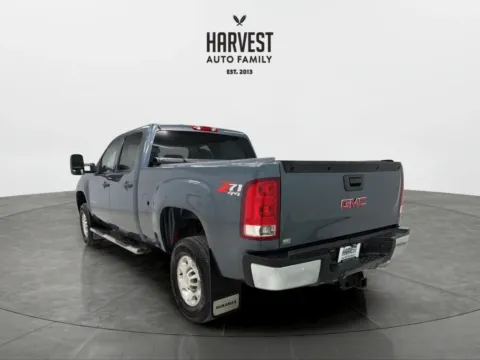 More photos of 2008 GMC Sierra 2500 HD Crew Cab SLE Pickup 4D 6 1/2 ft at Harvest Auto Family, NE