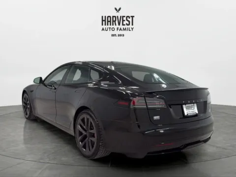 More photos of 2025 Tesla Model S Plaid Sedan 4D at Harvest Auto Family, NE