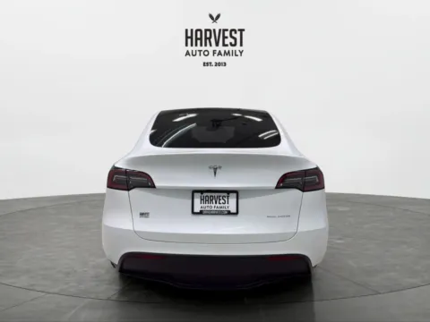 More photos of 2024 Tesla Model Y Long Range Sport Utility 4D at Harvest Auto Family, NE