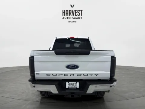 More photos of 2018 Ford F250 Super Duty Crew Cab XL Pickup 4D 6 3/4 ft at Harvest Auto Family, NE