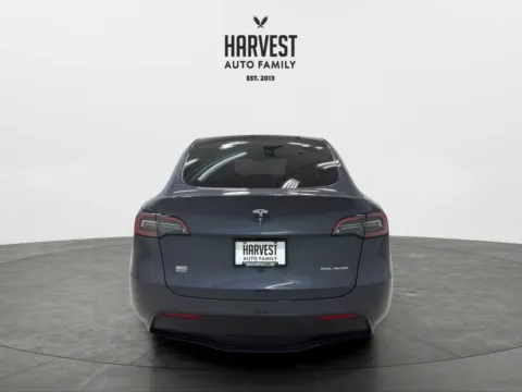 More photos of 2023 Tesla Model Y Long Range Sport Utility 4D at Harvest Auto Family, NE