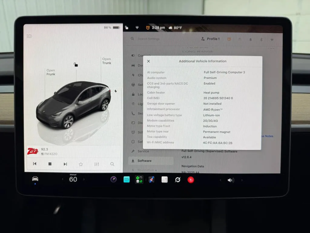 Tesla Model Y photo 25