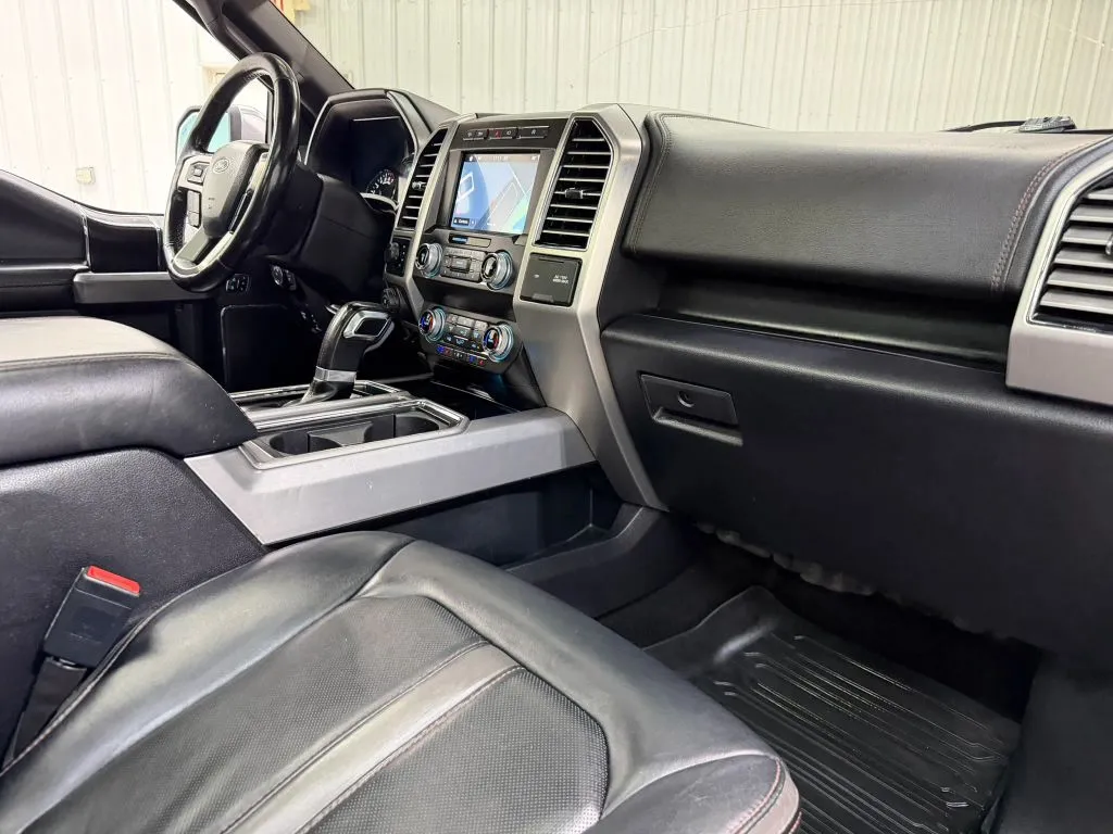Ford F-150 photo 14