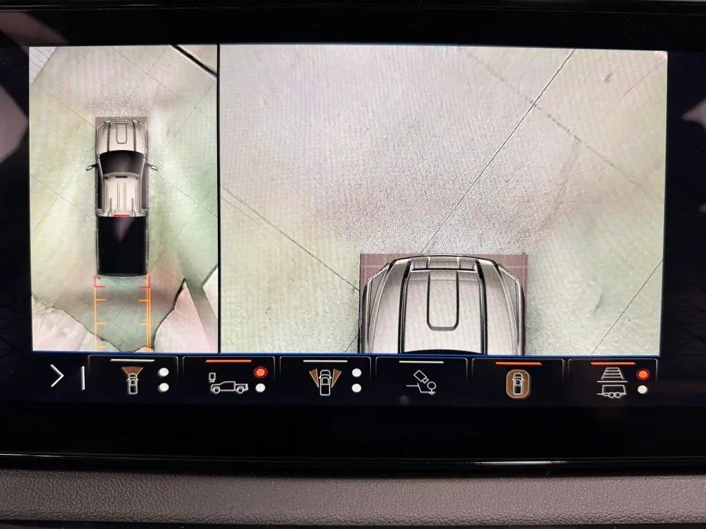 GMC Sierra photo 25