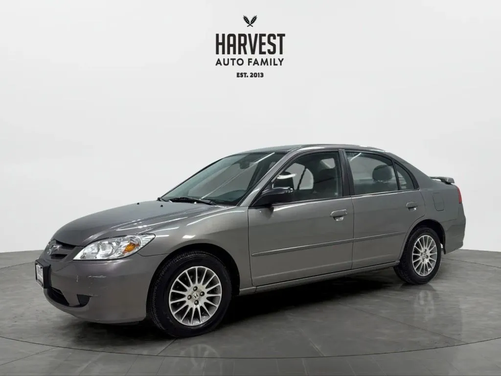 Gray 2005 Honda Civic LX Special Edition Sedan 4D for sale in Wahoo, NE