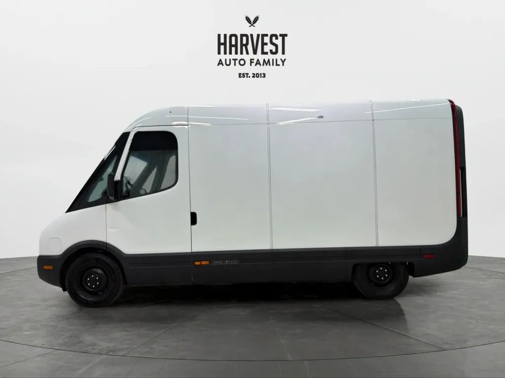 Rivian Delivery photo 2