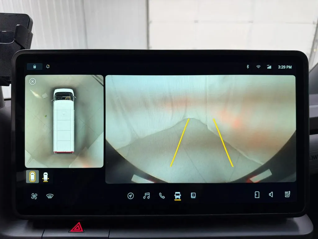 Rivian Delivery photo 29
