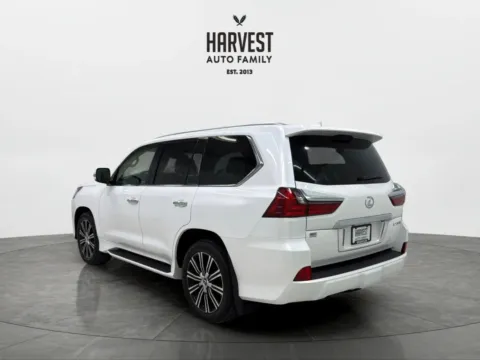 More photos of 2021 Lexus LX 570 Sport Utility 4D at Harvest Auto Family, NE