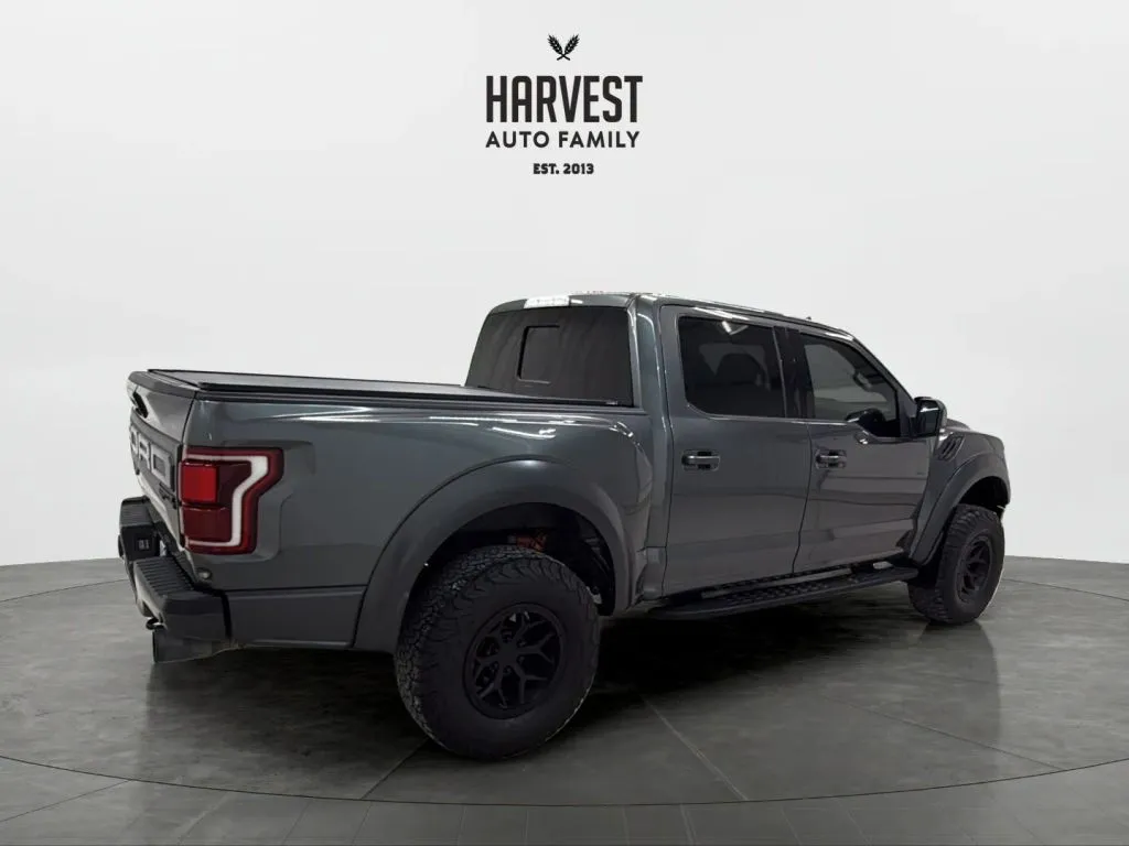 Ford F-150 photo 7