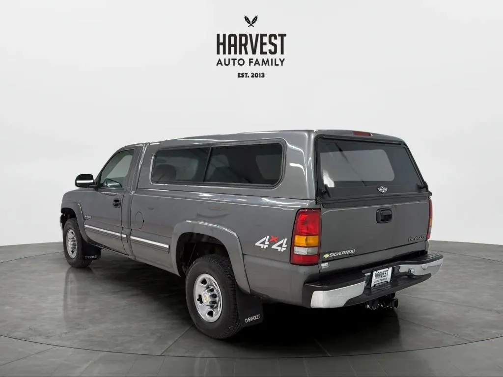 Chevrolet Silverado photo 4