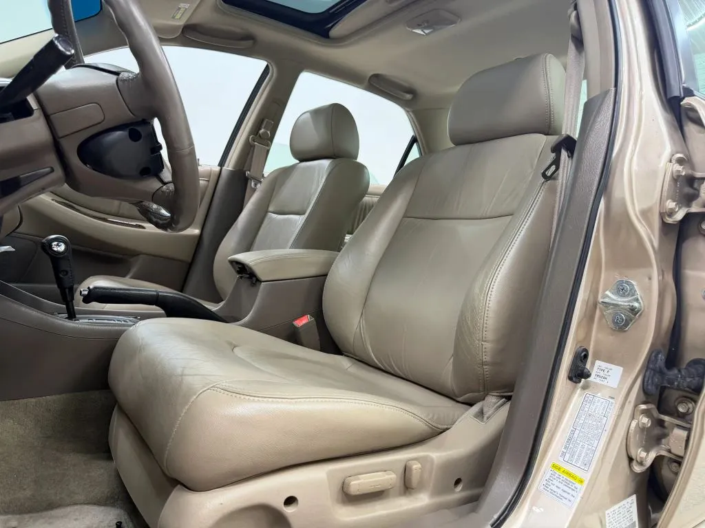Honda Accord photo 15