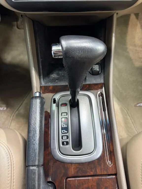 Honda Accord photo 23