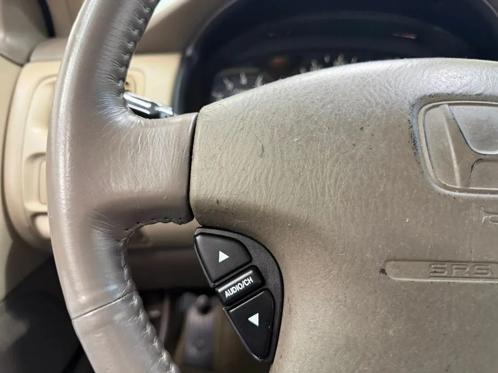 Honda Accord photo 26