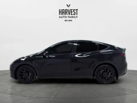 Photos of 2022 Tesla Model Y Long Range Sport Utility 4D for sale in Wahoo, NE at Harvest Auto Family