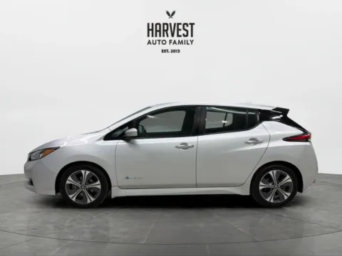 Photos of 2018 Nissan LEAF SV Hatchback 4D for sale in Wahoo, NE at Harvest Auto Family