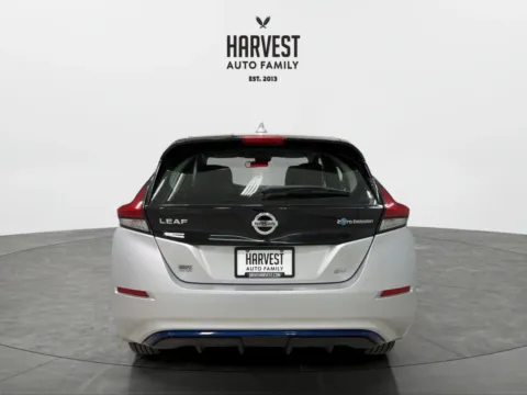 More photos of 2018 Nissan LEAF SV Hatchback 4D at Harvest Auto Family, NE