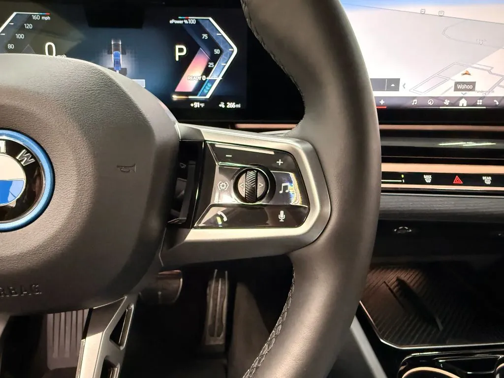 BMW i5 photo 41