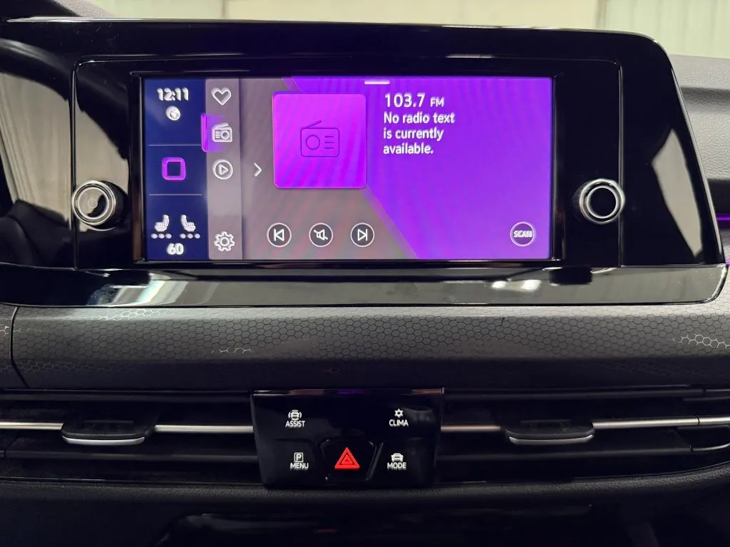 Volkswagen Golf GTI photo 21