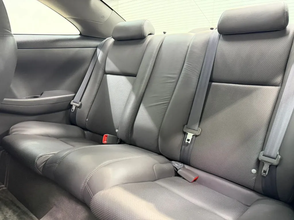 Toyota Solara photo 16