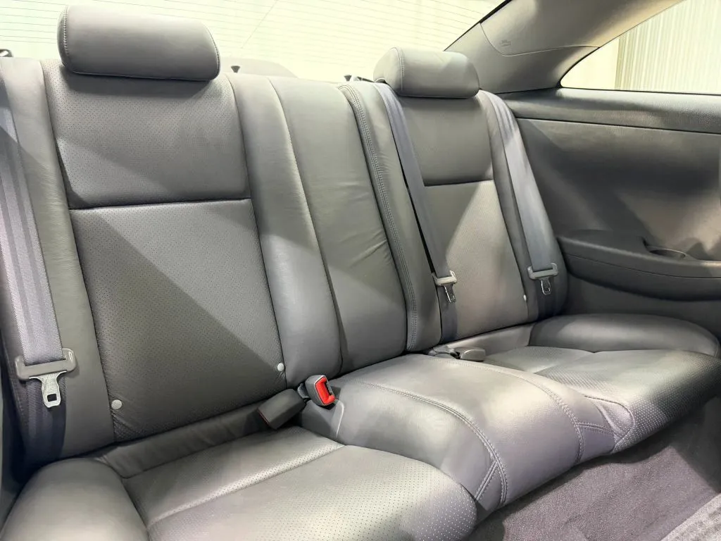 Toyota Solara photo 17