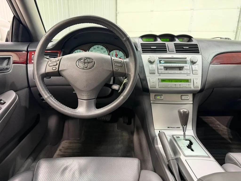 Toyota Solara photo 18