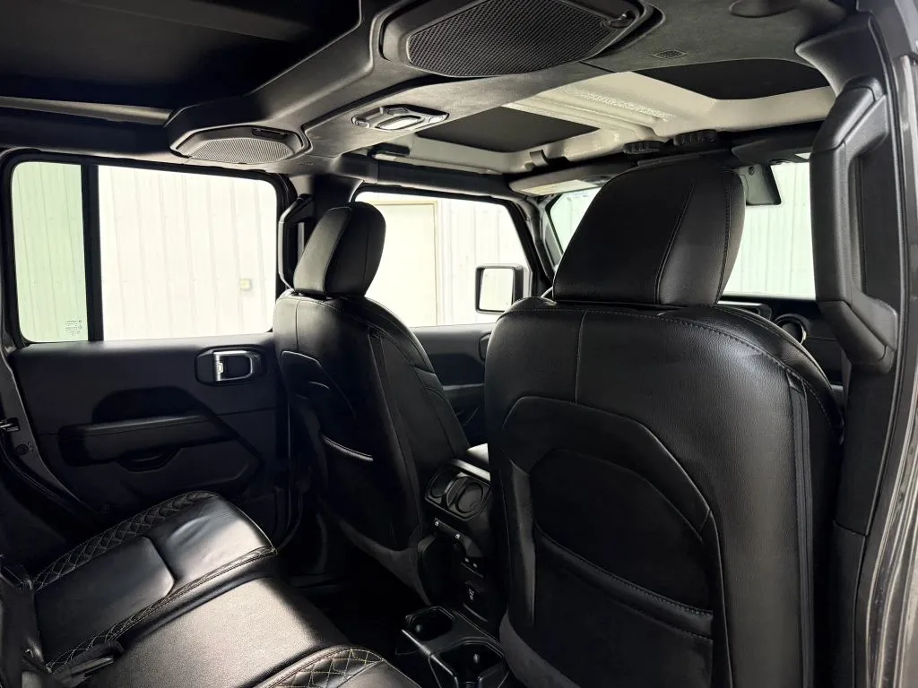 Jeep Gladiator photo 17