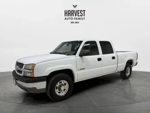 White 2005 Chevrolet Silverado 1500 HD Crew Cab LS Pickup 4D 6 1/2 ft for sale in Wahoo, NE