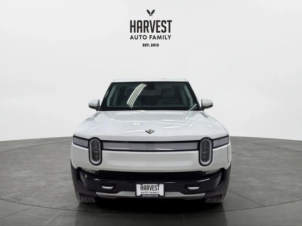 Rivian R1T photo 11