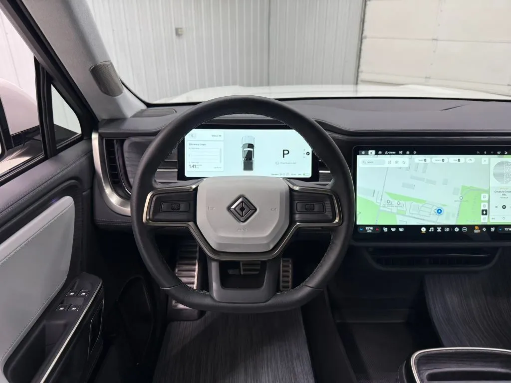 Rivian R1T photo 19