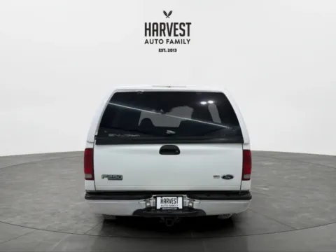 More photos of 2000 Ford F250 Super Duty Crew Cab Short Bed at Harvest Auto Family, NE