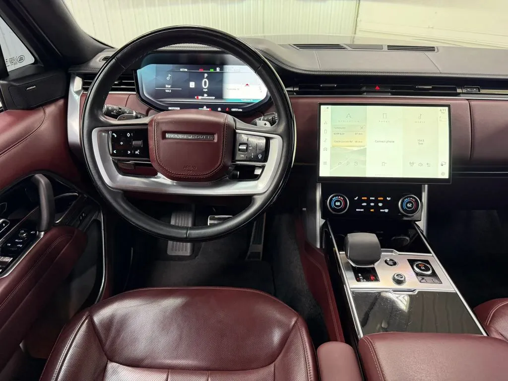 Land Rover Range Rover photo 25