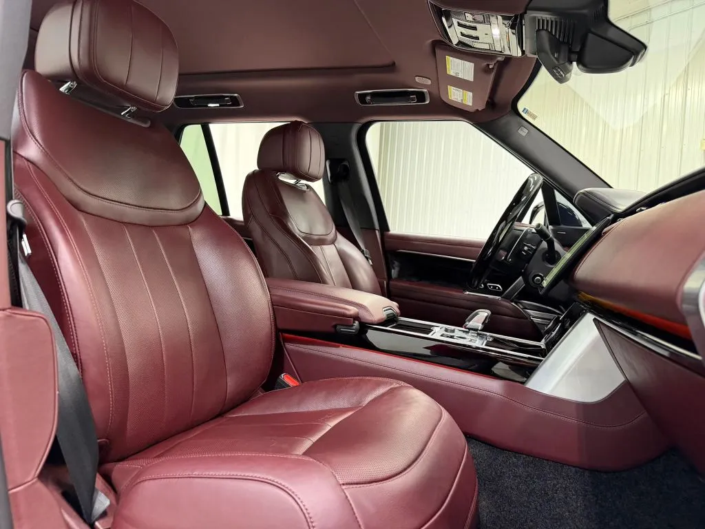 Land Rover Range Rover photo 23