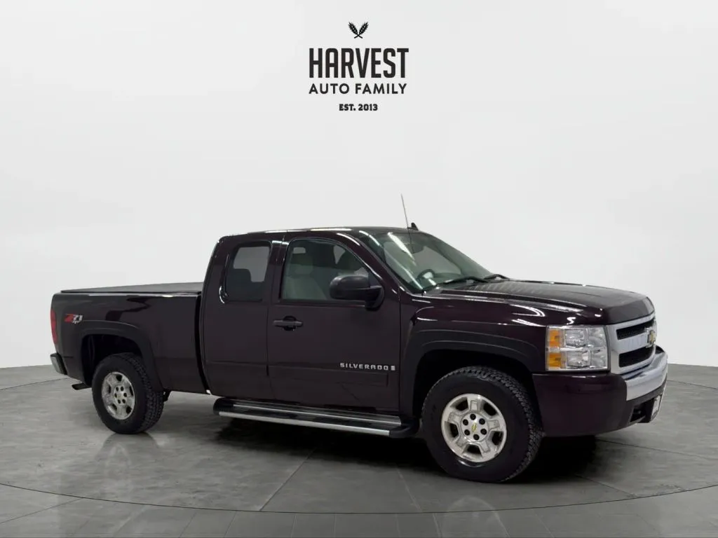 Chevrolet Silverado photo 9