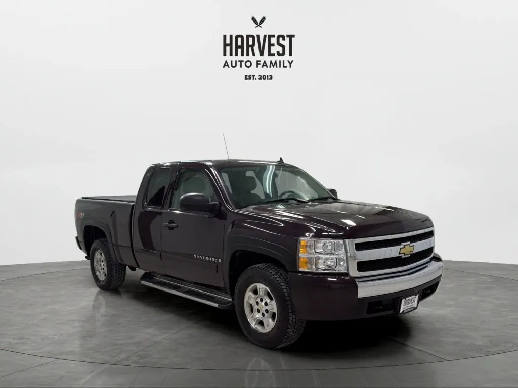 Chevrolet Silverado photo 10