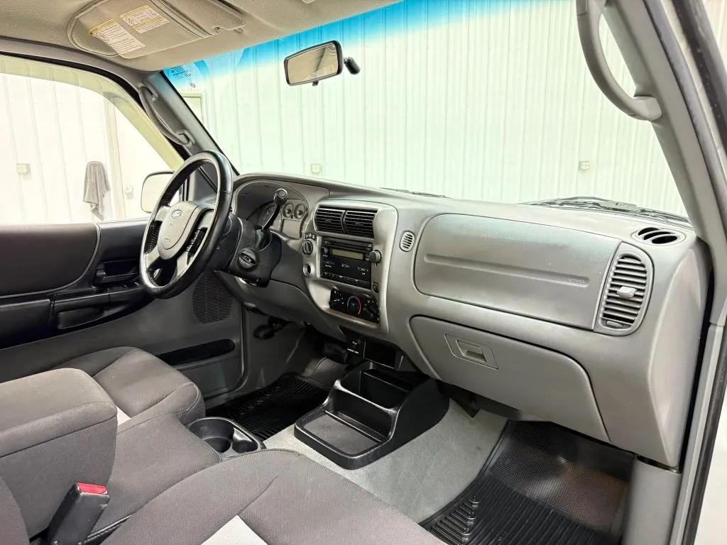 Ford Ranger photo 14