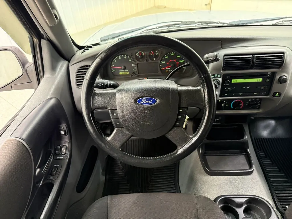 Ford Ranger photo 18