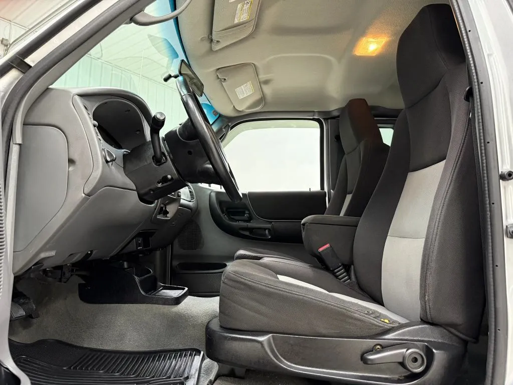 Ford Ranger photo 15