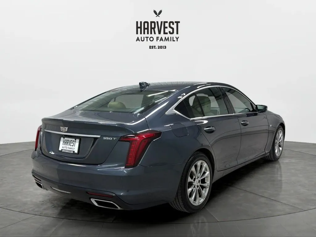 Cadillac CT5 photo 6