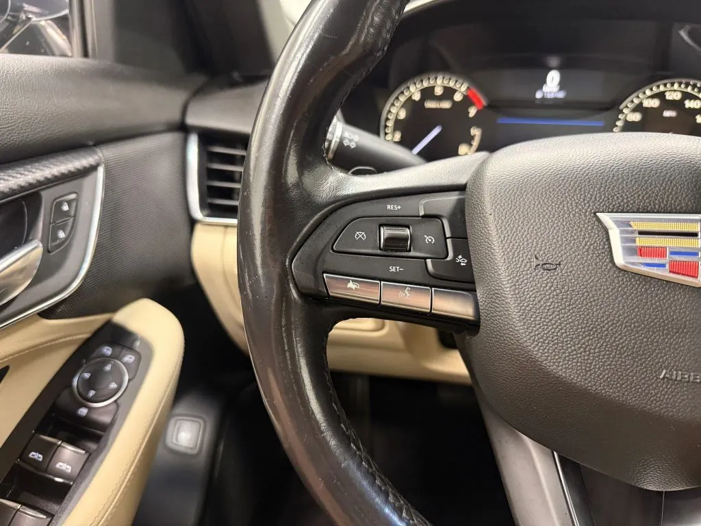 Cadillac CT5 photo 28