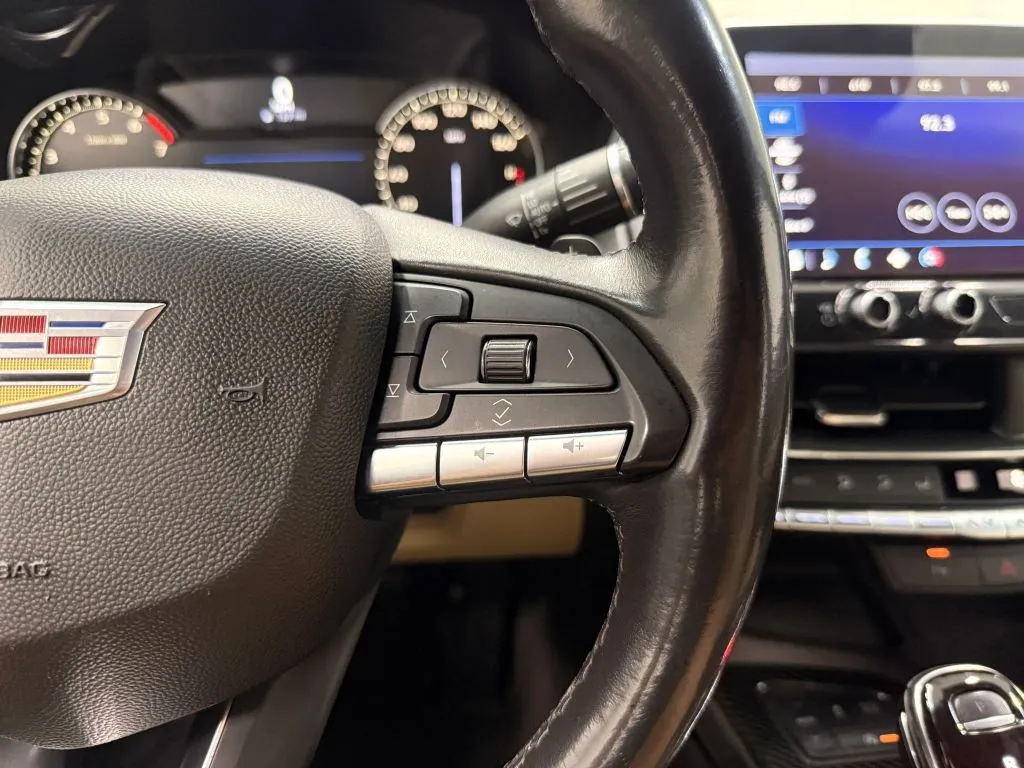 Cadillac CT5 photo 29