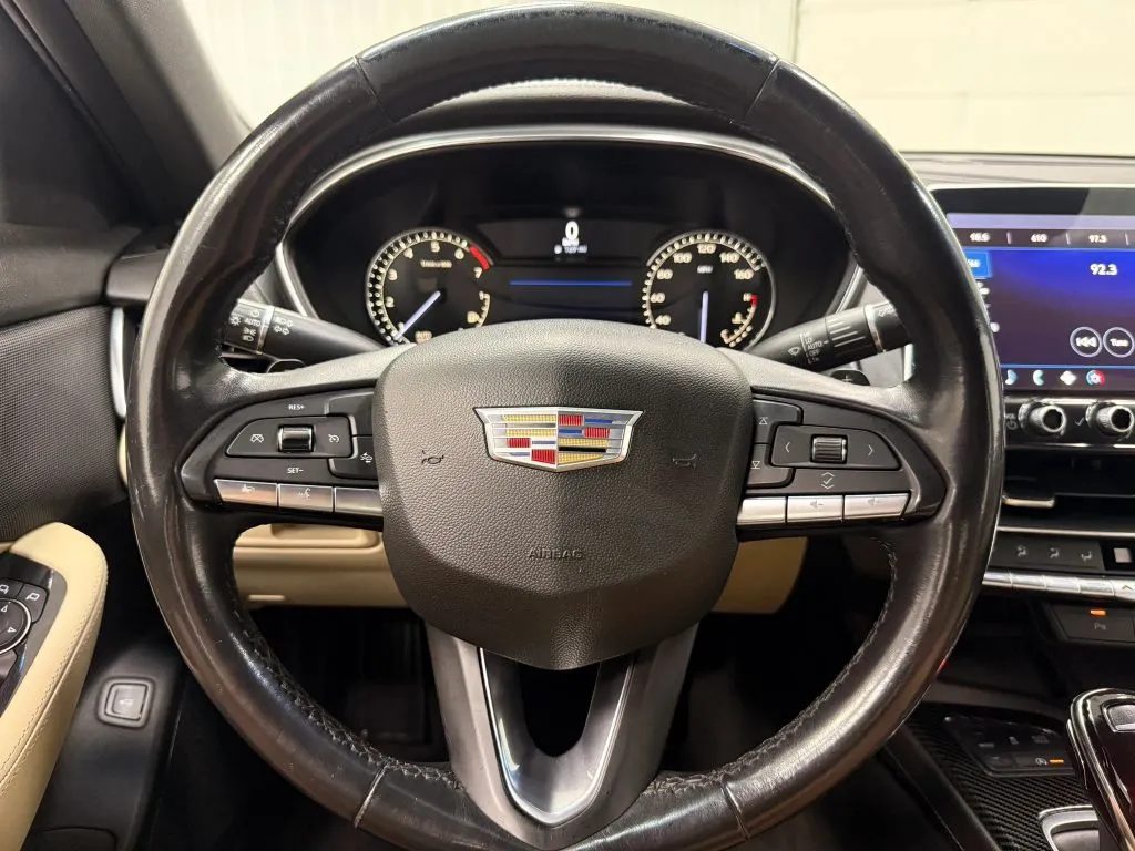 Cadillac CT5 photo 19