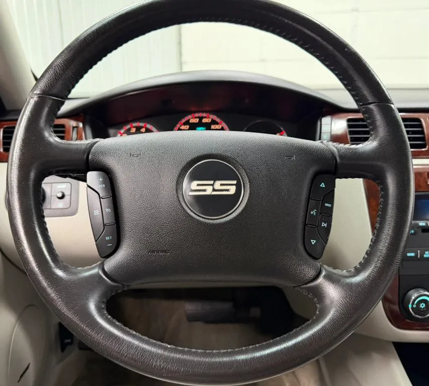 Chevrolet Impala photo 19