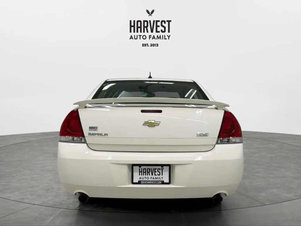 Chevrolet Impala photo 5