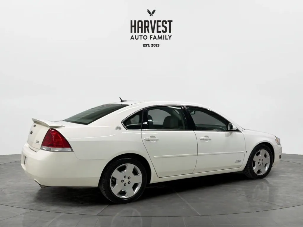 Chevrolet Impala photo 7