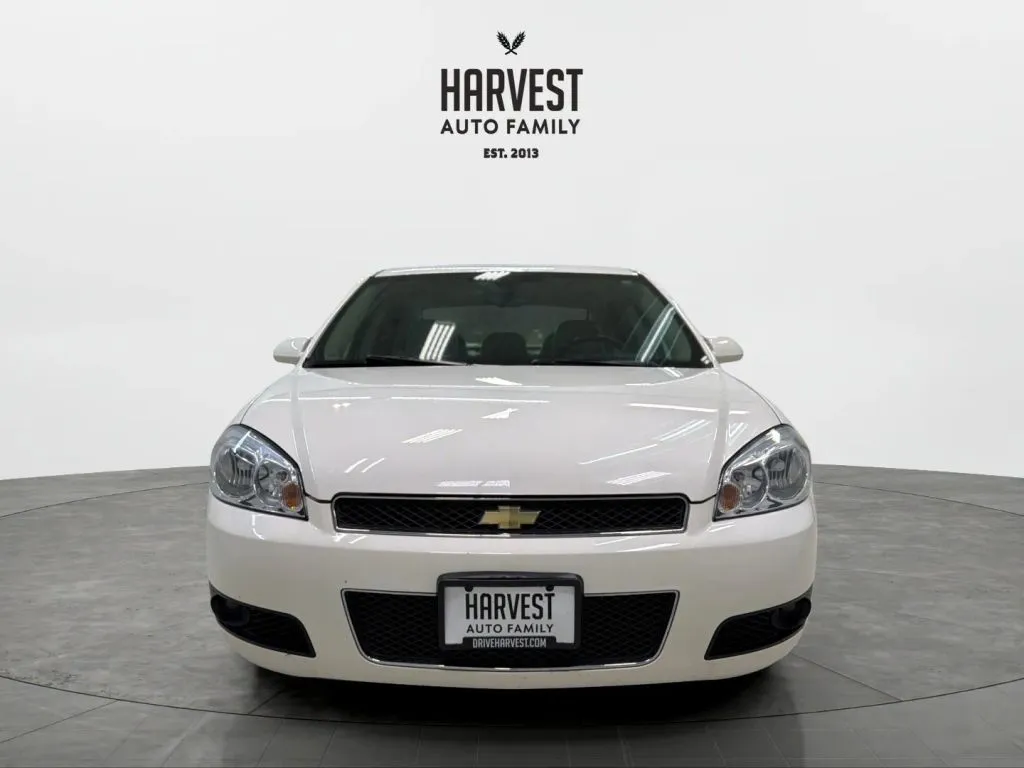Chevrolet Impala photo 11