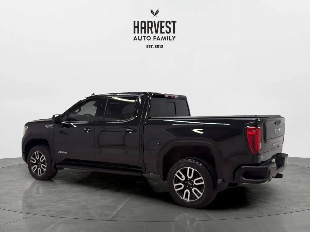 GMC Sierra photo 3